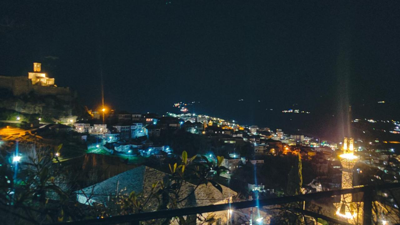 Gjirokastër Clockwise Guestrooms מראה חיצוני תמונה