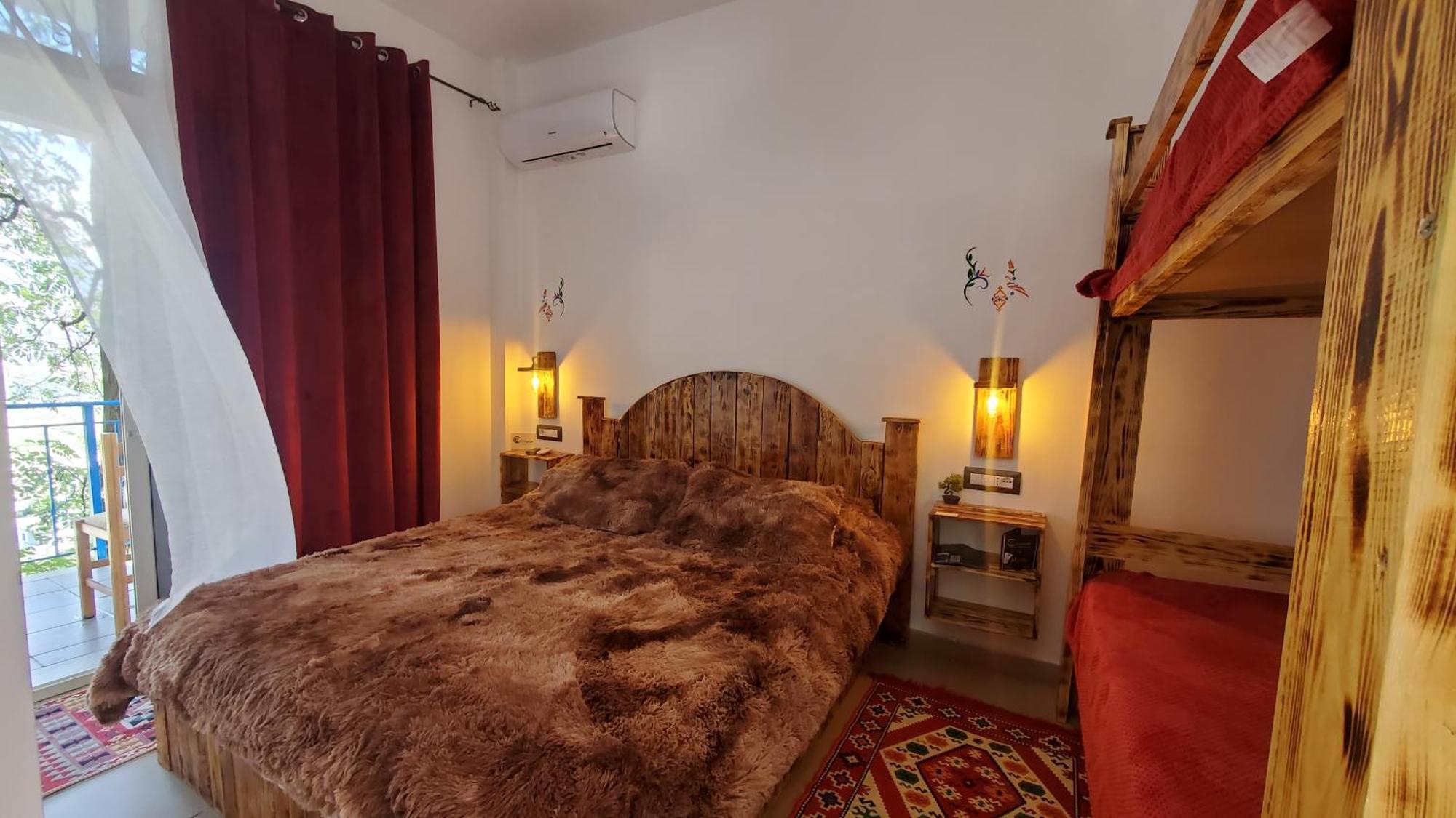 Gjirokastër Clockwise Guestrooms מראה חיצוני תמונה