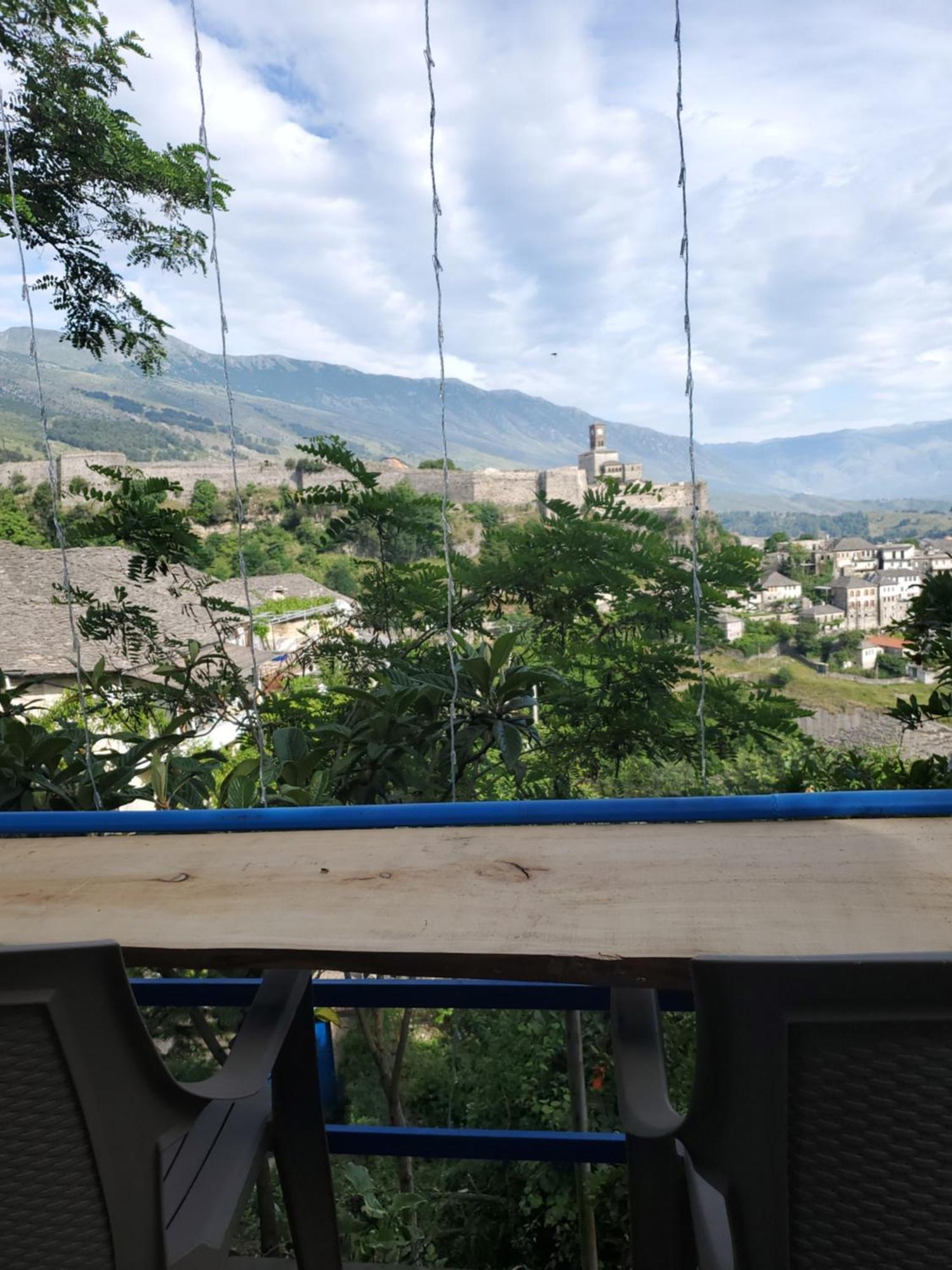 Gjirokastër Clockwise Guestrooms מראה חיצוני תמונה